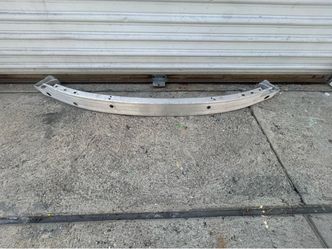 TESLA MODEL Y FRONT BUMPER REINFORCEMENT BEAM IMPACT BAR 2020 - 2024 Used Oem