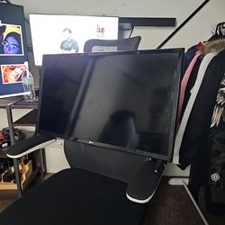 LG  32" TV