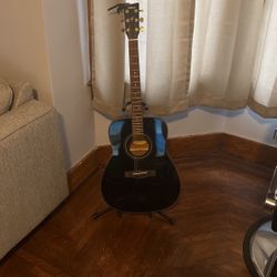 Yamaha Acoustic Guitar 