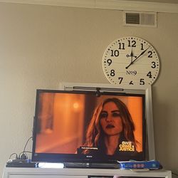 Moving Away Sale: Tv