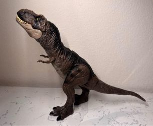 Jurassic World Dominion Thrash 'n Devour Tyrannosaurus Rex
