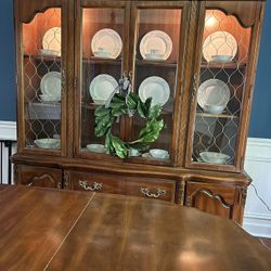 Hutch And Dining Room Table 