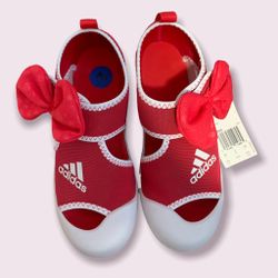 NWT adidas Disney AltaVenture Minnie swim shoes red white bow SIZE:2.5 for  Sale in Mather, CA - OfferUp