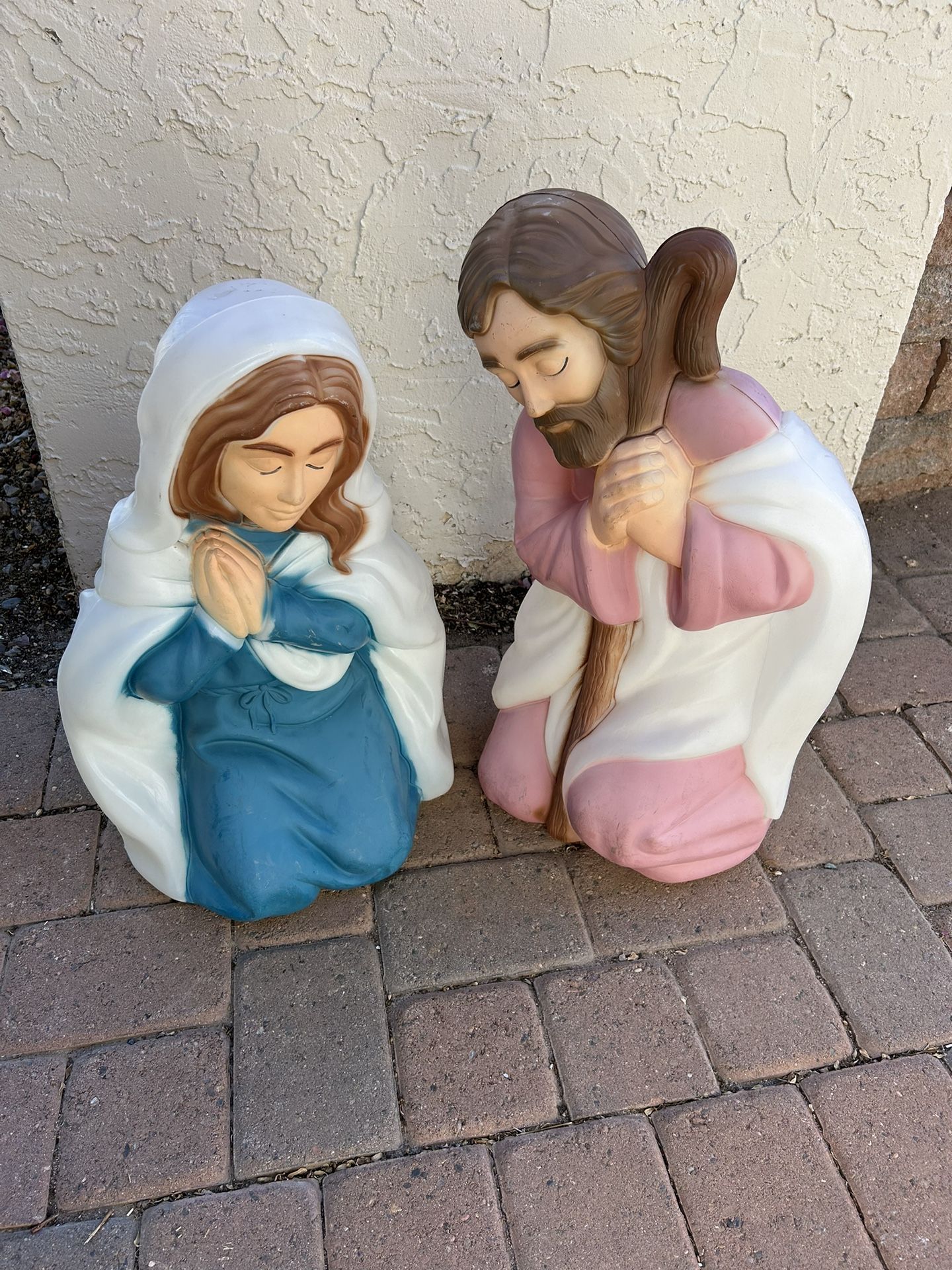 Vintage Mary And Joseph Blow Mold Working Holiday Christmas