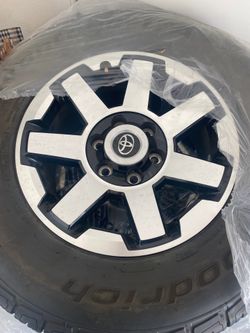 2018 Toyo 4Runner wheels/tired