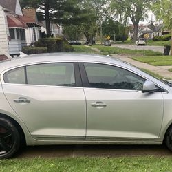 2010 Buick Lacrosse 82,xxx Miles