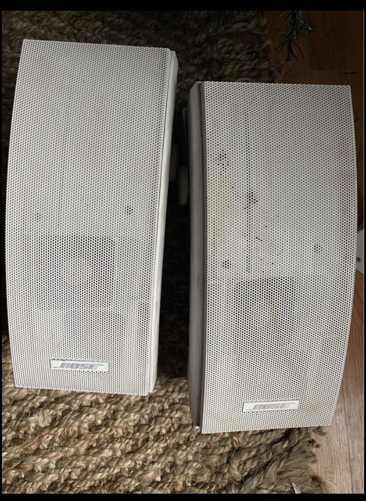 BOSE outdoor speakers