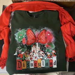 Disney Christmas Sweater Size Large With Free Red Scarf