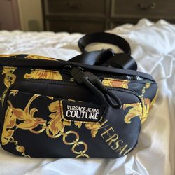 Versace Jeans Couture / Crossbody Or Waist Bag. 