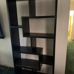 Bookshelf 