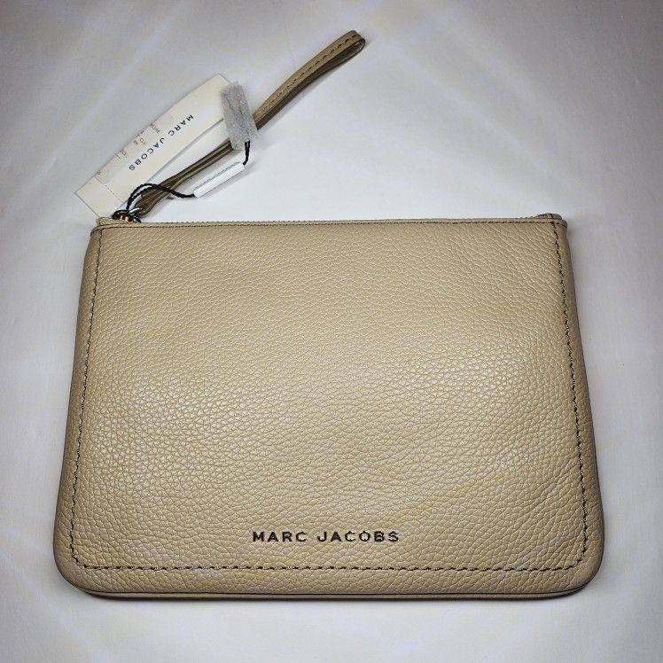 Marc Jacobs Wristlet 