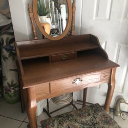 Antique vanity With Stool 