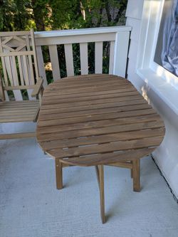 Patio Table + 4 Chairs