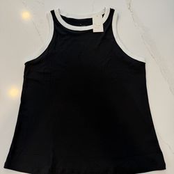 Women’s 2XL ribbed tank, with white collar.
