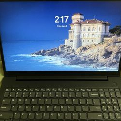 Lenovo Laptop 15.6”