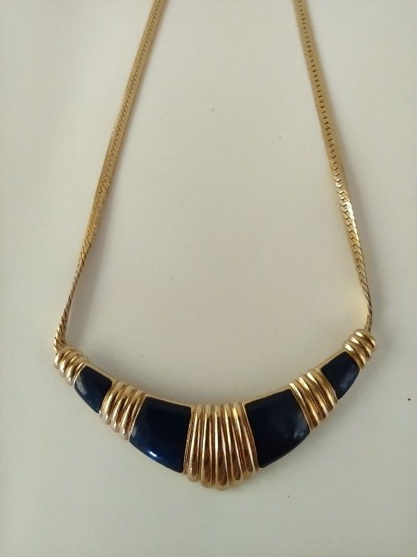 1980s Enamel Gold Toned Choker Herringbone Chain
