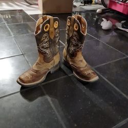 kids cowboy boots size 4 