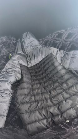 Champions puffer hoodie
