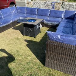 Brand New Patio Set 