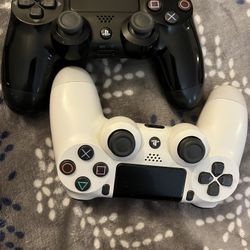 PlayStation Controllers 