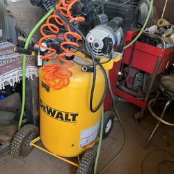 Dewalt Compresser