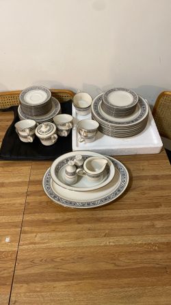 Vintage 1980S Japanese China Set For Six