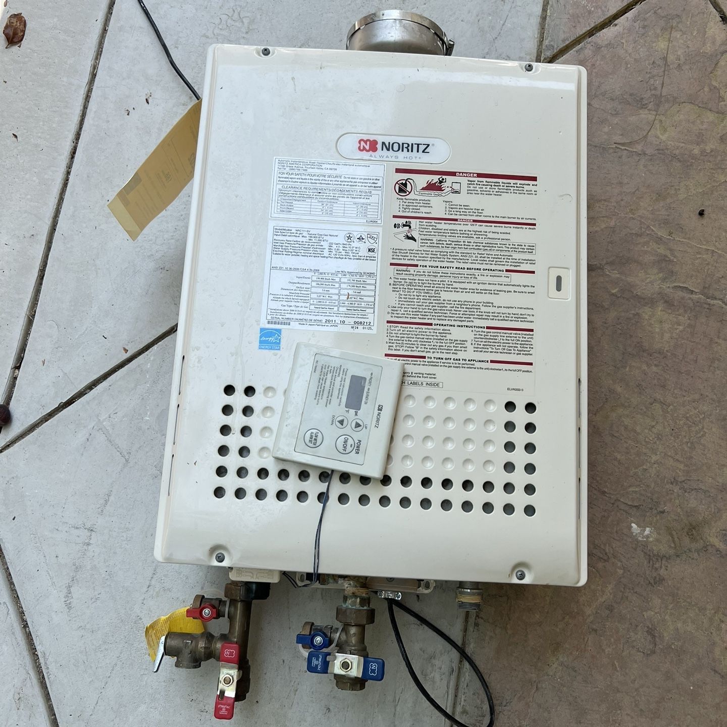Noritz NRC111-SV Instant Gas Water Heater for Sale in La Canada Flt, CA -  OfferUp
