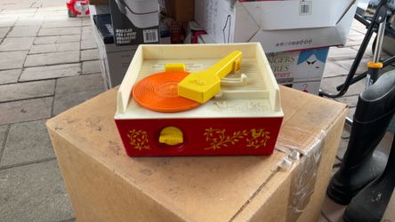 Fisher-Price record player 1980s