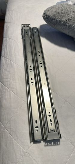 Soft-Close Ball Bearing Drawer Slides (7 sets nib)