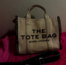 Marc Jacobs The Tote Bag