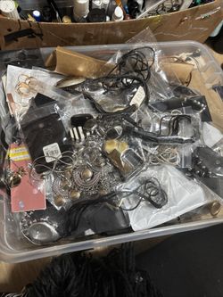 Bulk jewelry lots