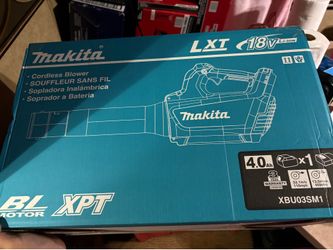 Makita blower