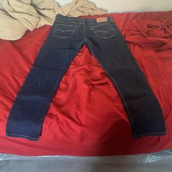 Levi’s Pants 