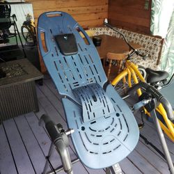 Teeter Hang Up Practically Brand New