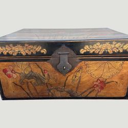 Chinese/Japanese Antique Asian Signed Lacquered Storage Chest