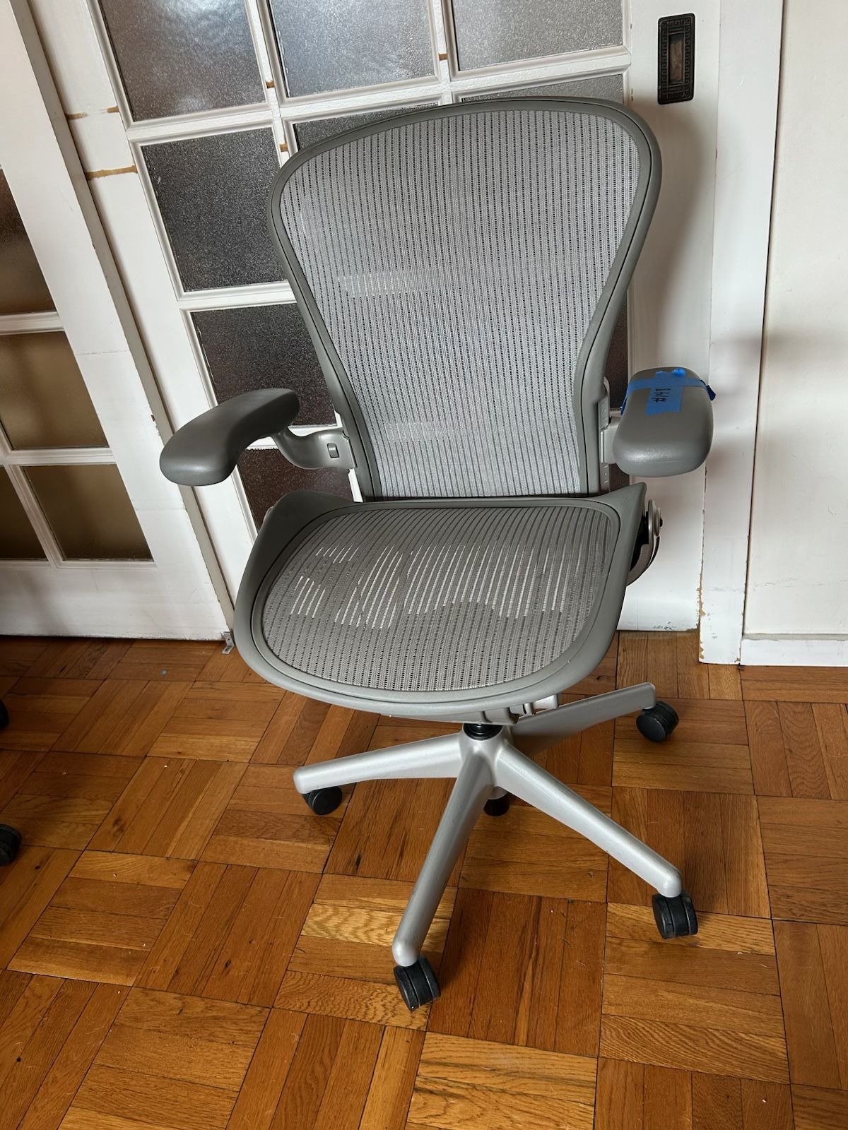 Herman Miller Aeron Chair- Size B