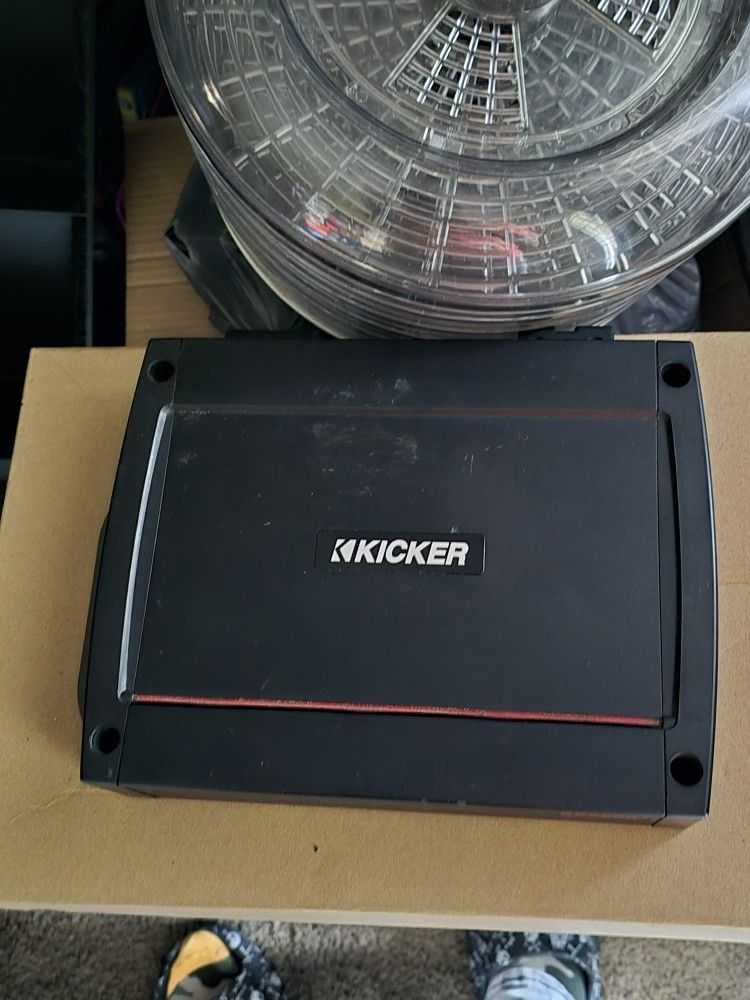 Kicker Kxa800.1