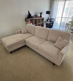 L-Shaped Sectional Sofa with Chaise