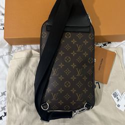 Louis Vuitton cross Bag