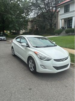 2013 Hyundai elantra se