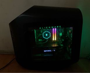 RTX 3090 / i9-12900K 4TB Gaming PC Alienware Aurora R13