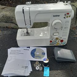 Brother JX-2517 17-Stitch Sewing Machine IN BOX w DVD/EXTRAS Mint!

