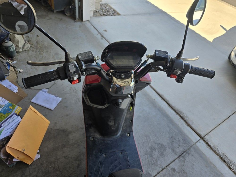 Zoom Scooter