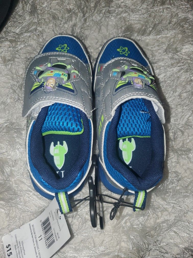 Boy's Shoes Size 11 