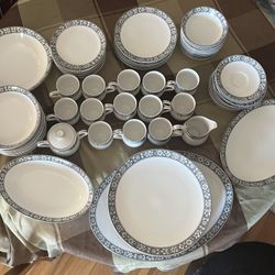 Sango Fine China Japan Navarro 6283 Full Set Platinum