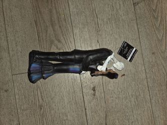 1 statues