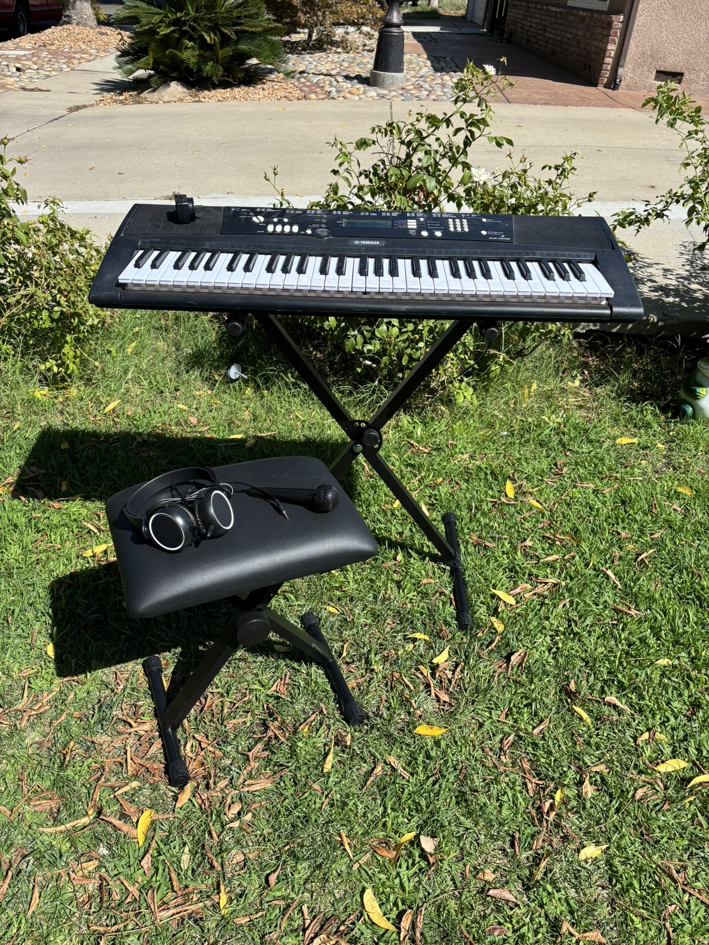 KEYBOARD SET $140