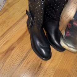 Banana Republic Size 6.5 Boots 