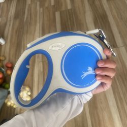 Flexi Retractable Dog Leash 