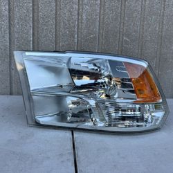 2013 2014 2015 2016 2017 2018 Dodge Ram Halogen Headlight Headlamp Left Driver Side LH Used Original OEM 